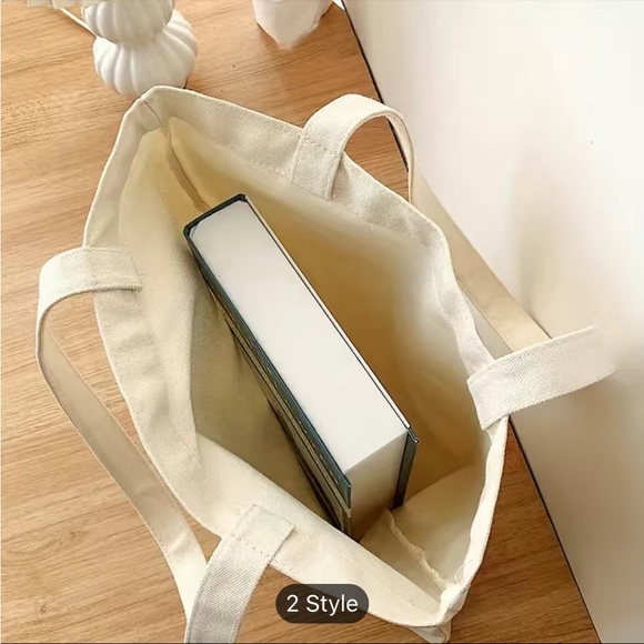 Harry Potter Herbology Canvas Tote - Picture 6 of 6